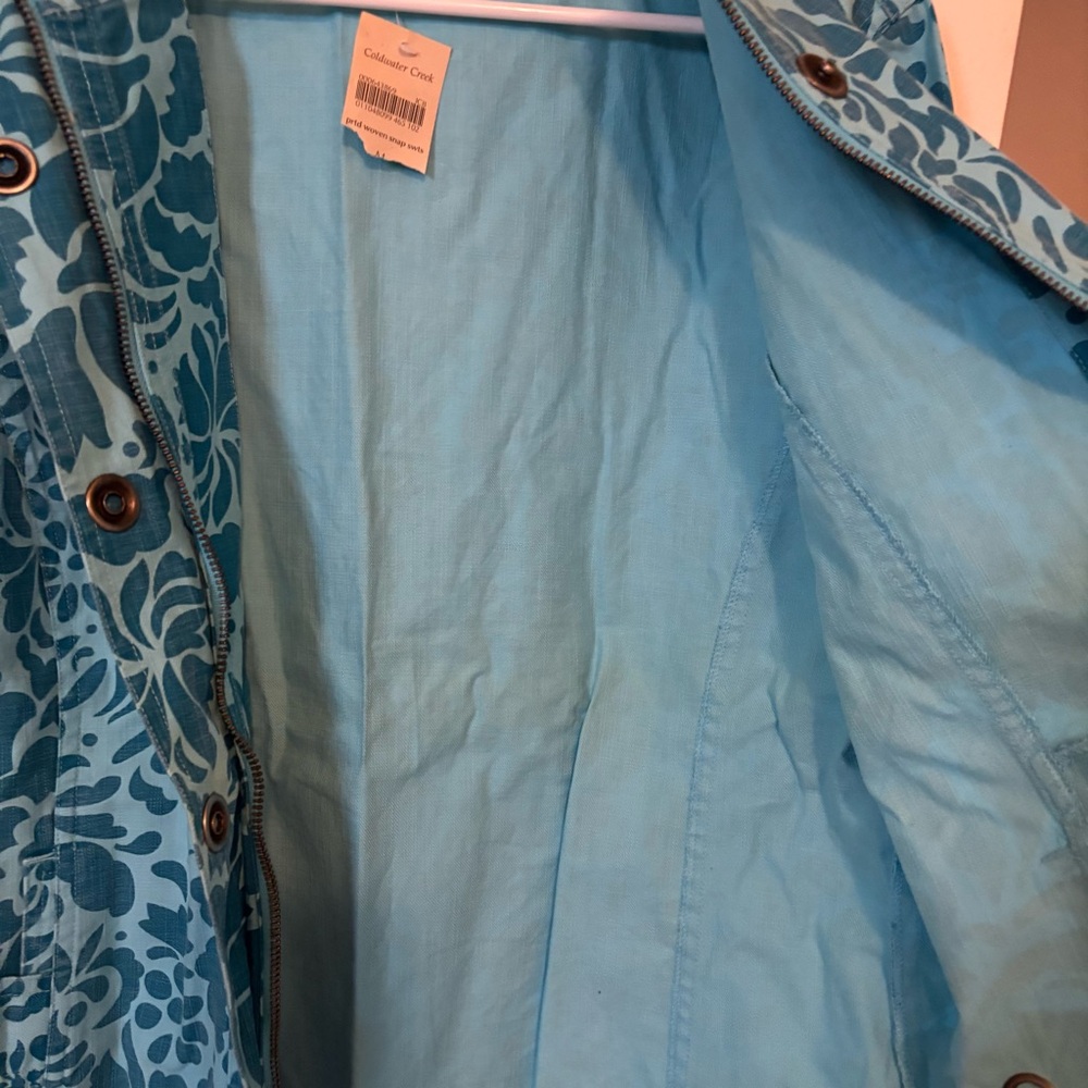 Coldwater Creek Women's NWT Blue Floral Jacket Medium - Picture 2 of 4